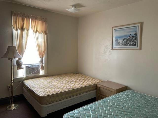 6. Apartments for Sale at 322 E Glenwood Avenue Wildwood, New Jersey 08260 United States