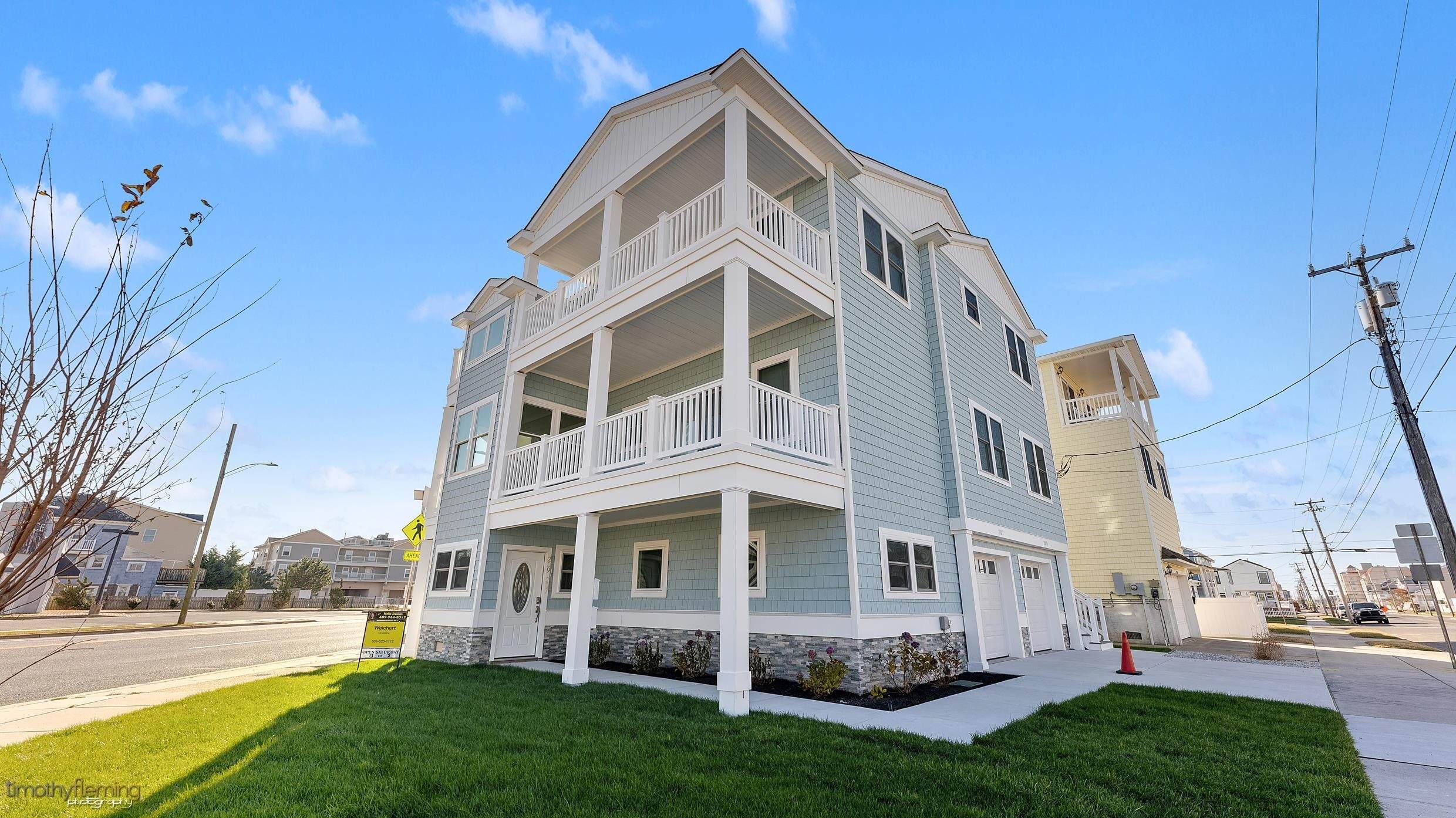 4. Condominiums for Sale at 209 N New York Avenue North Wildwood, New Jersey 08260 United States