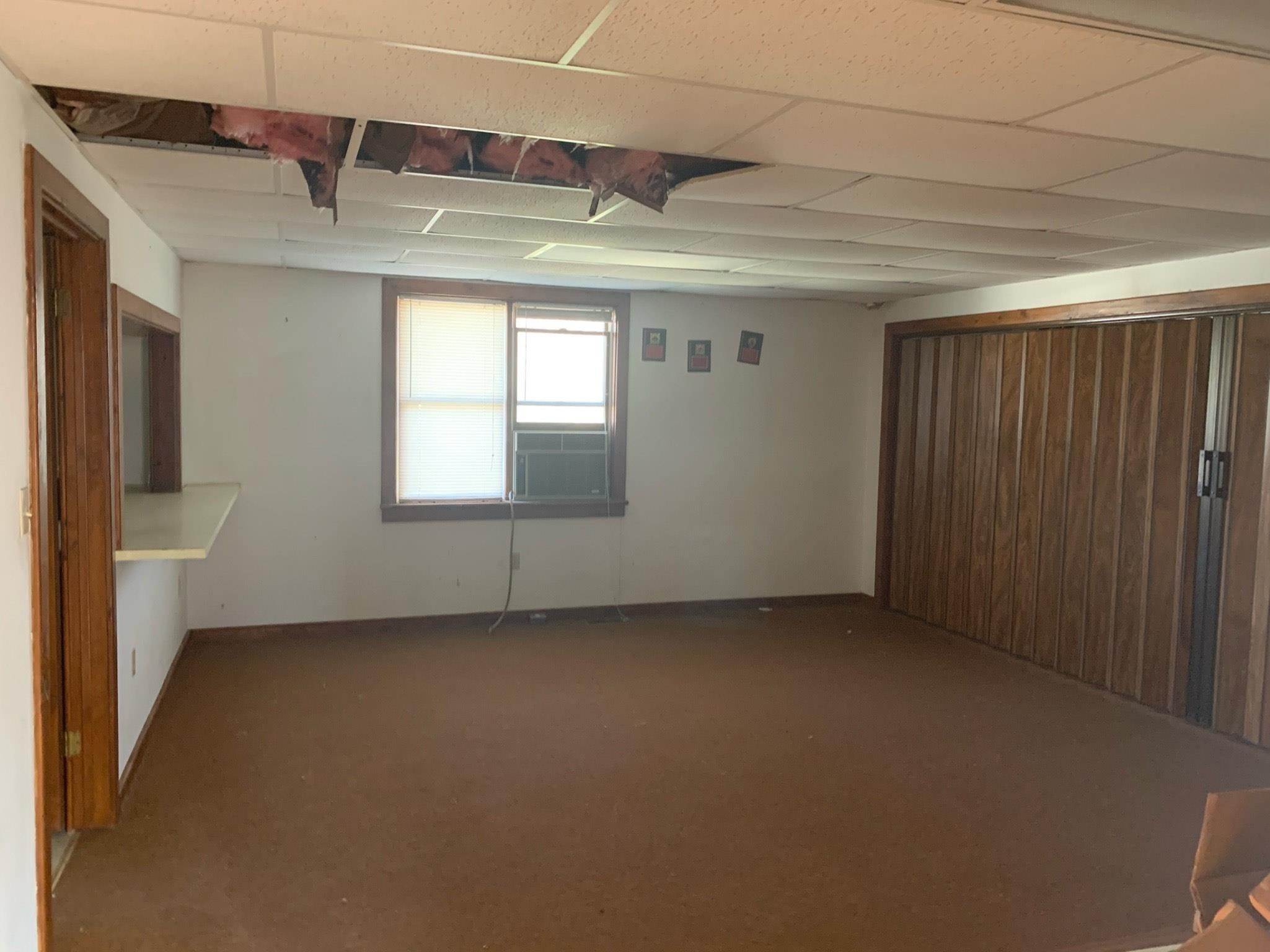 6. Commercial for Sale at 172 Chestnut Street Woodbine, New Jersey 08270 United States