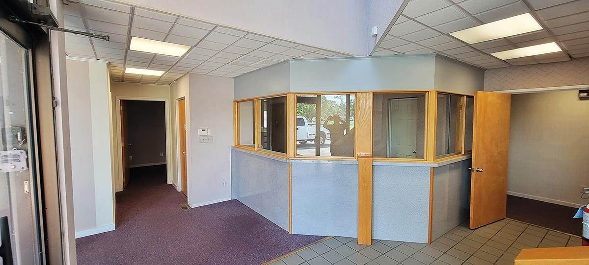 2. Commercial for Sale at 200 Route 9 South Marmora, New Jersey 08223 United States