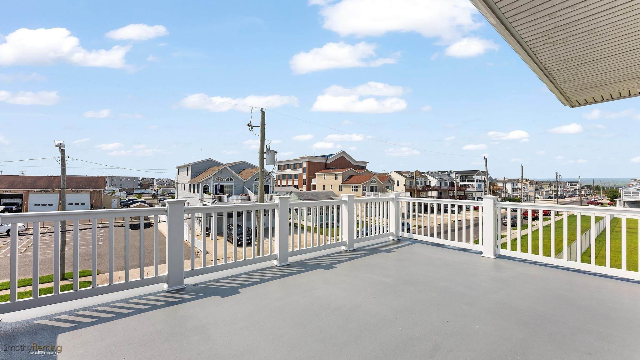 16. Condominiums for Sale at 207 40th Street Sea Isle City, New Jersey 08243 United States
