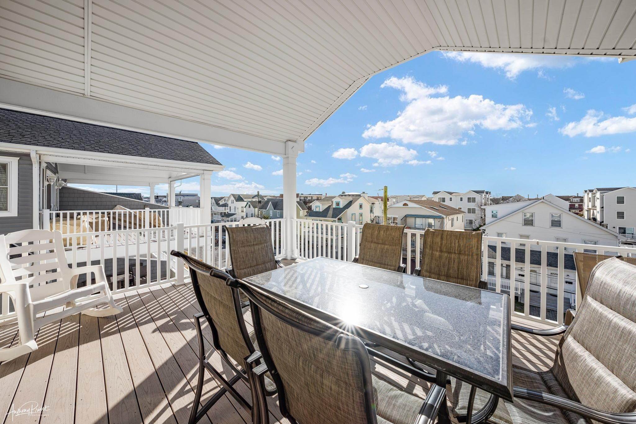 20. Condominiums for Sale at 125 45th Street Sea Isle City, New Jersey 08243 United States