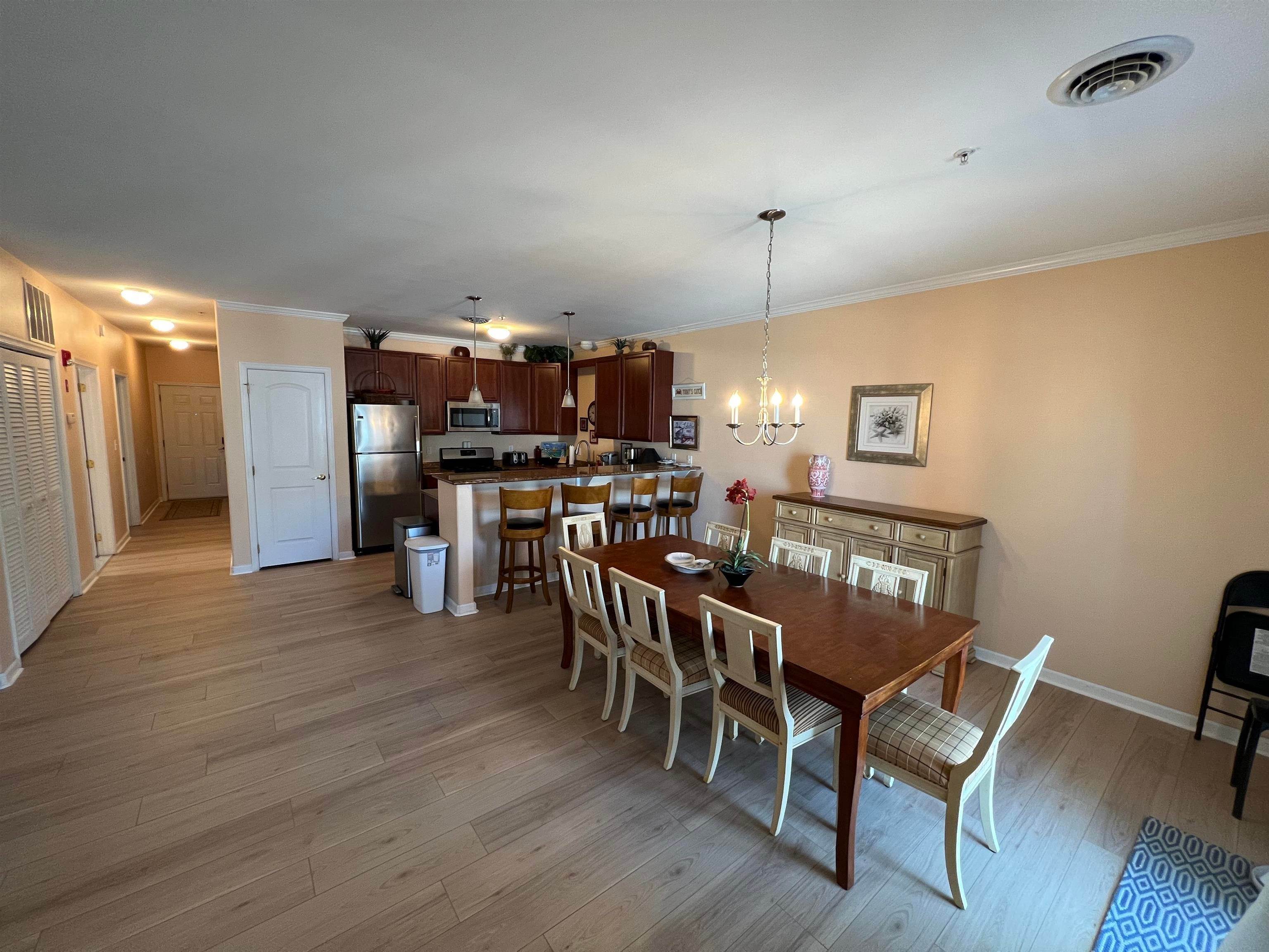 18. Condominiums for Sale at 501 E Stockton Road Wildwood Crest, New Jersey 08260 United States