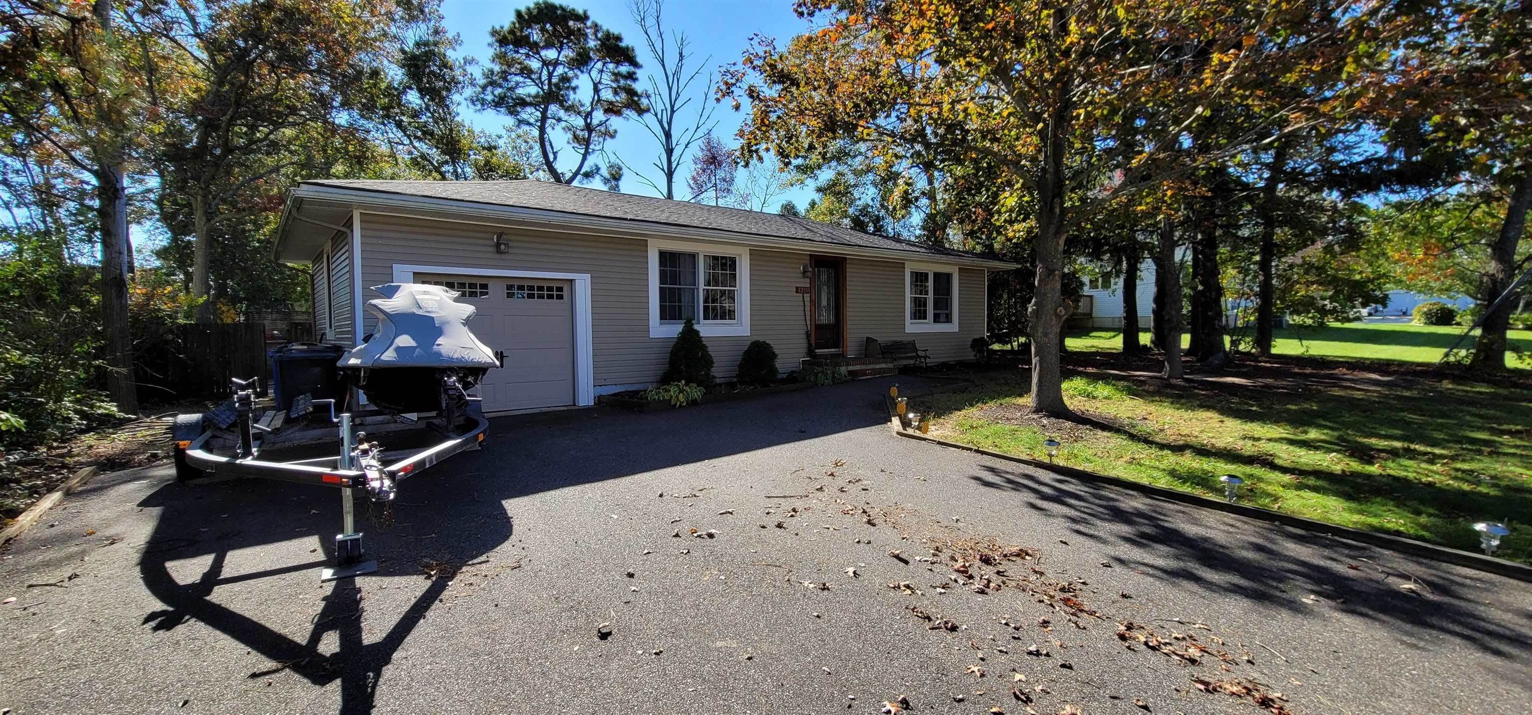 Single Family Homes 为 销售 在 1219 Treasure Avenue Manahawkin, 新泽西州 08050 美国