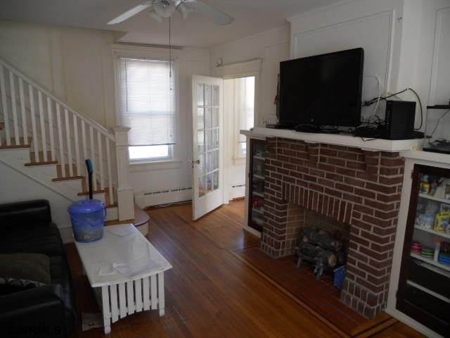 6. Multi-Family Homes for Sale at 10 N Newport Ventnor, New Jersey 08406 United States