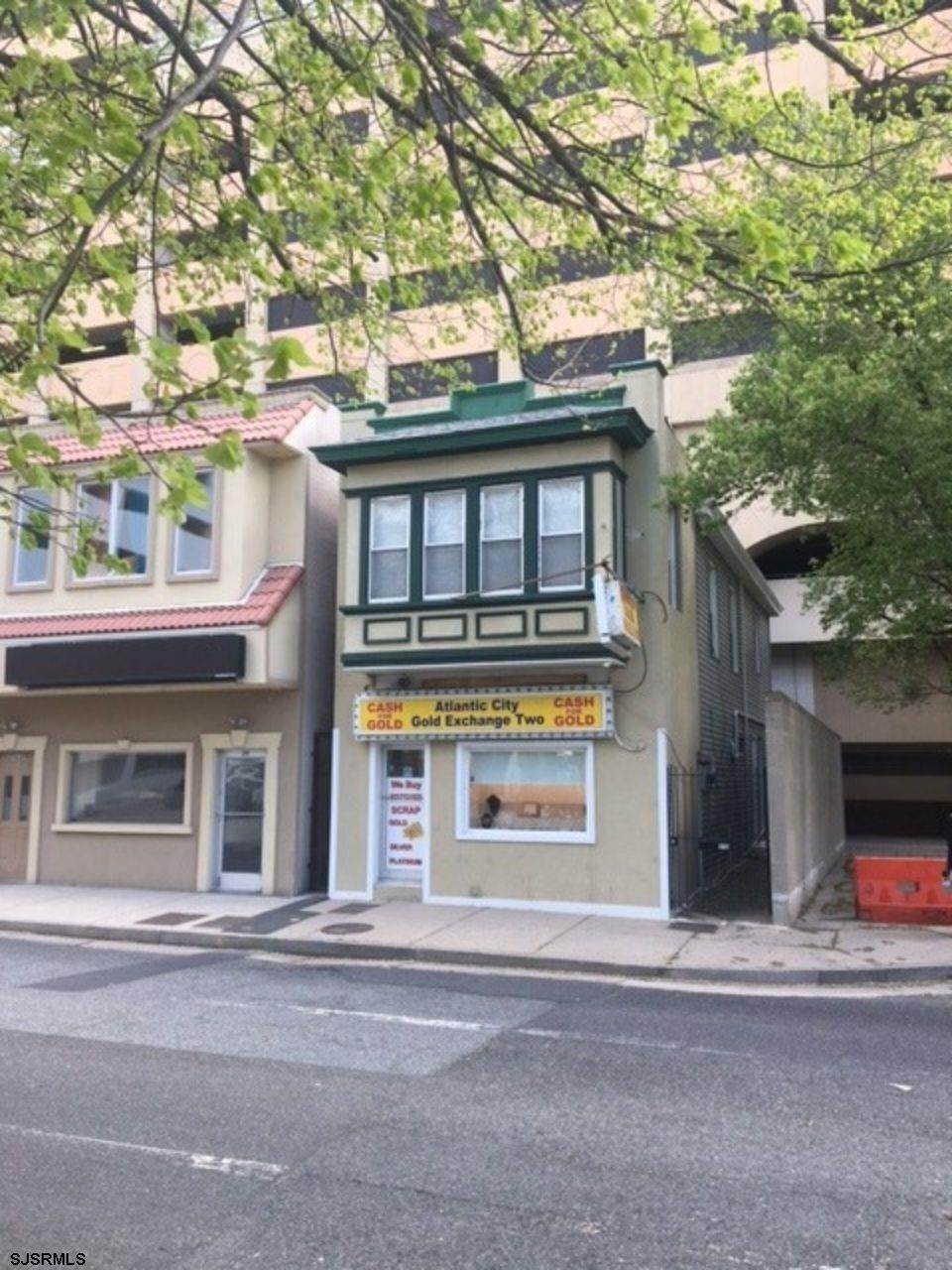 1. Commercial for Sale at 31 S Christopher Columbus Atlantic City, New Jersey 08401 United States