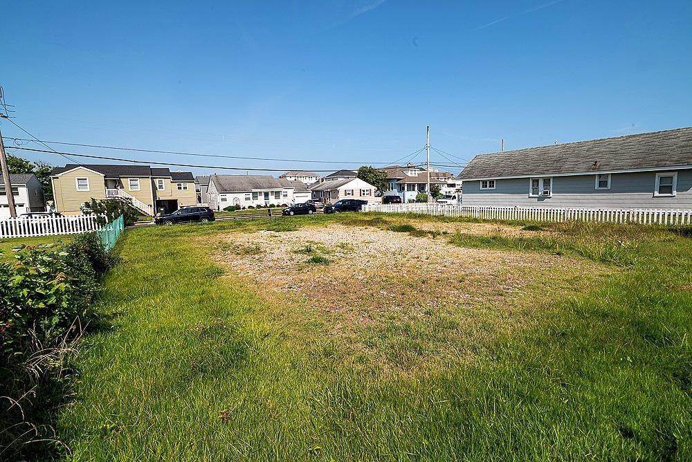 4. Land for Sale at 112 N Somerset Avenue Ventnor, New Jersey 08406 United States