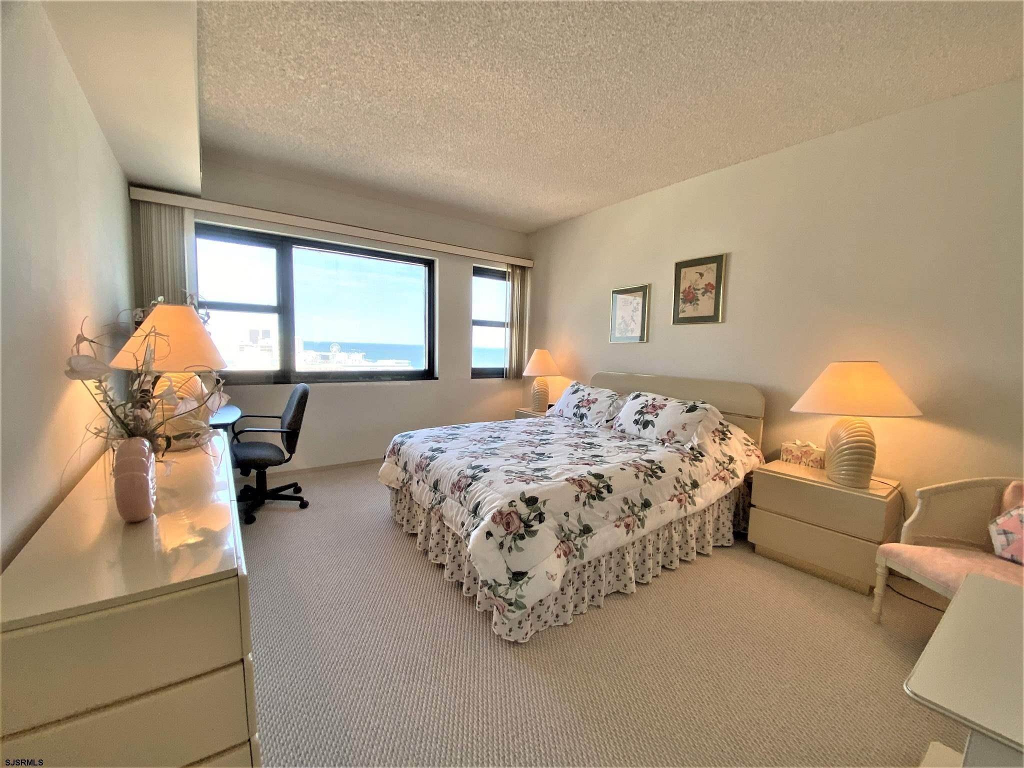 9. Condominiums for Sale at 3101 BOARDWALK #3003A-1 Atlantic City, New Jersey 08401 United States