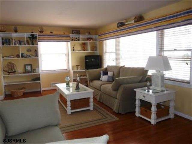 2. Single Family Homes at 15 N Pelham Avenuenue Avenue Longport, New Jersey 08403 United States