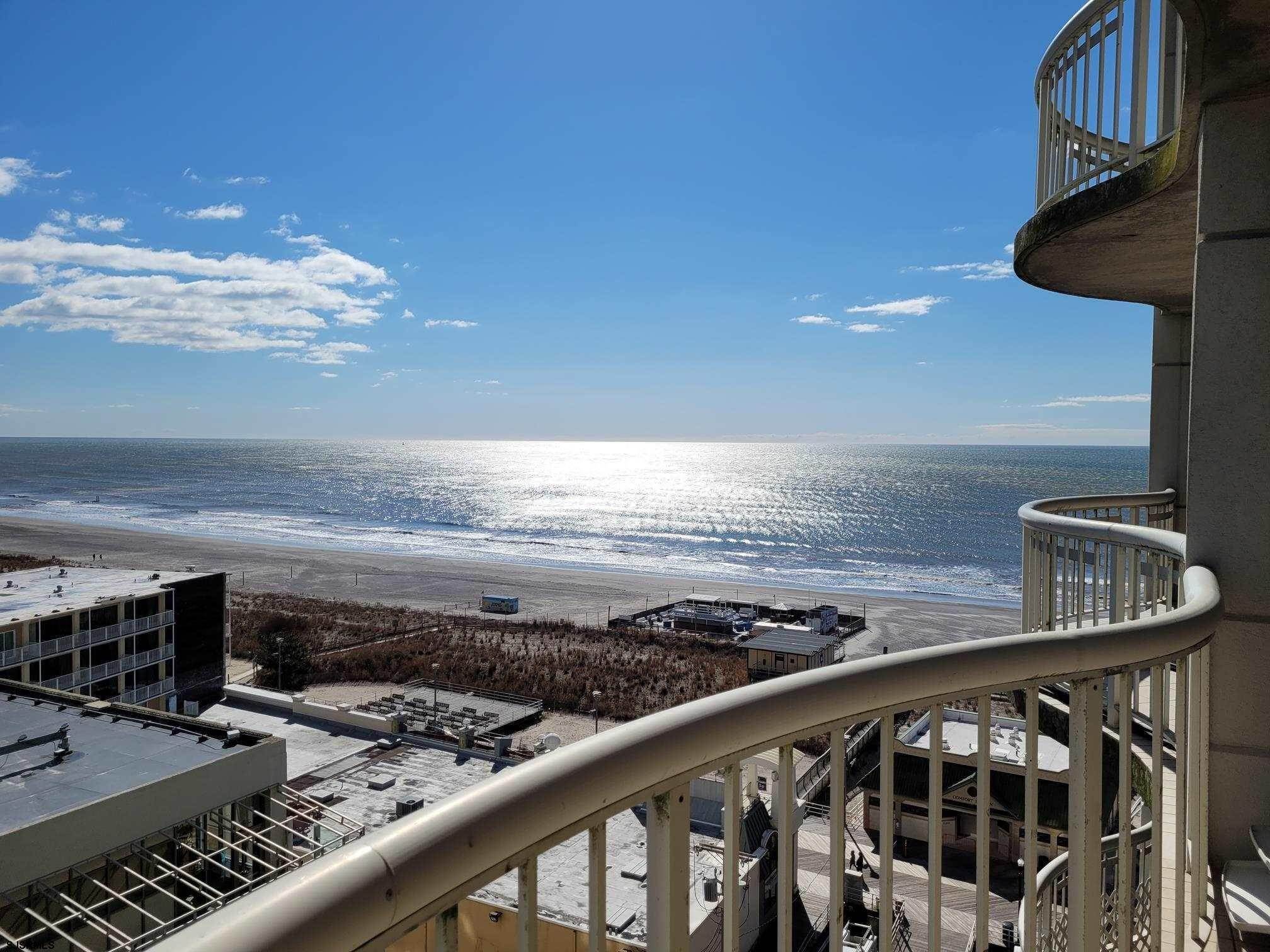 17. Condominiums for Sale at 3101 Boardwalk Atlantic City, New Jersey 08401 United States