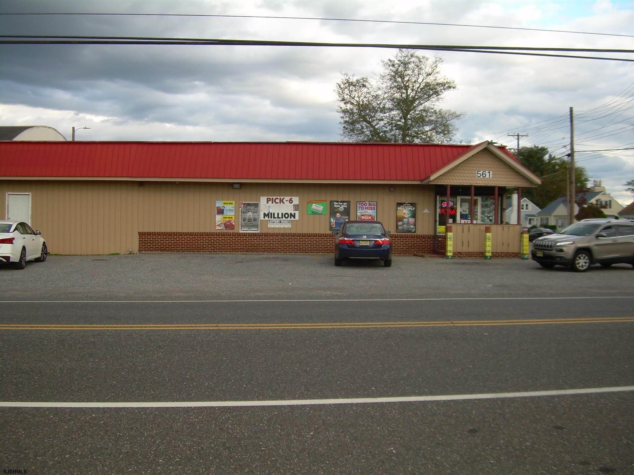 4. Commercial for Sale at 561 NE blvd Vineland, New Jersey 08360 United States