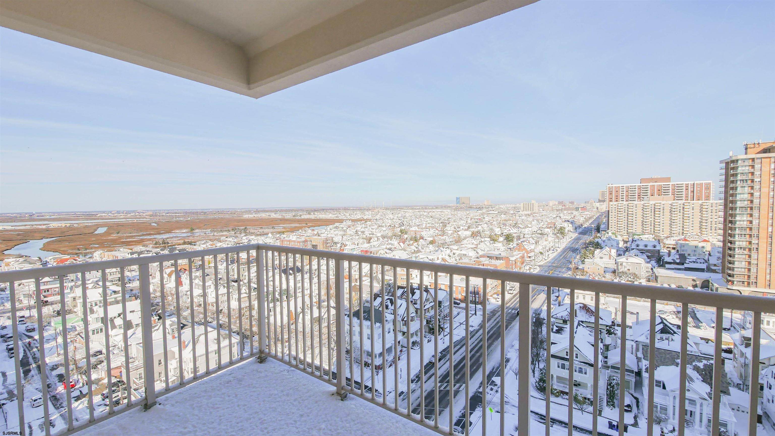 7. Condominiums for Sale at 5000 Boardwalk #1206 Ventnor, New Jersey 08406 United States