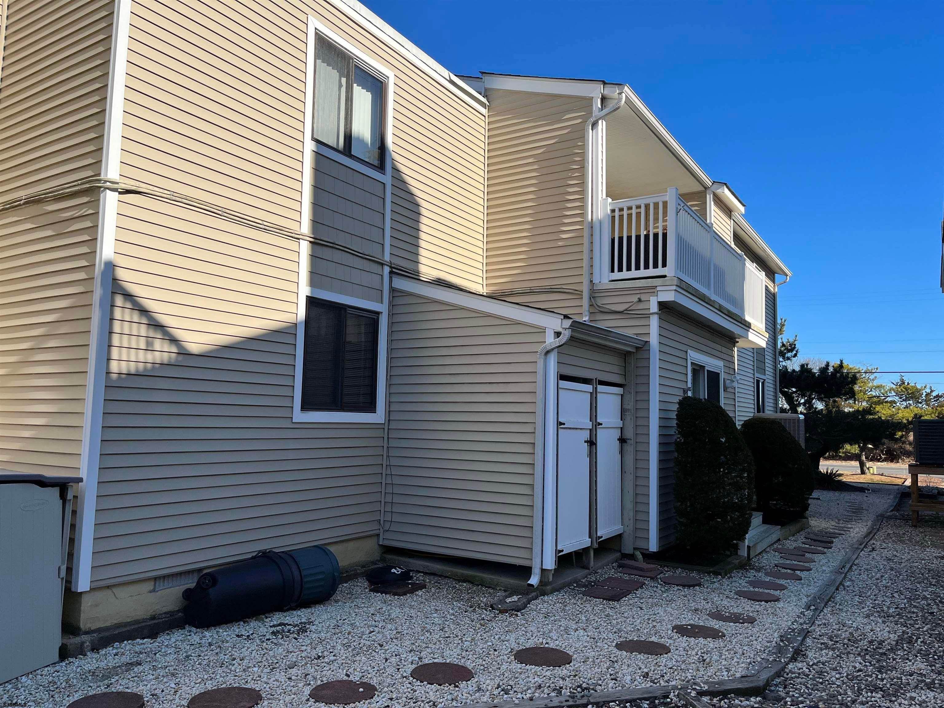 17. Condominiums for Sale at 10 Safe Harbor Drive Ocean City, New Jersey 08226 United States