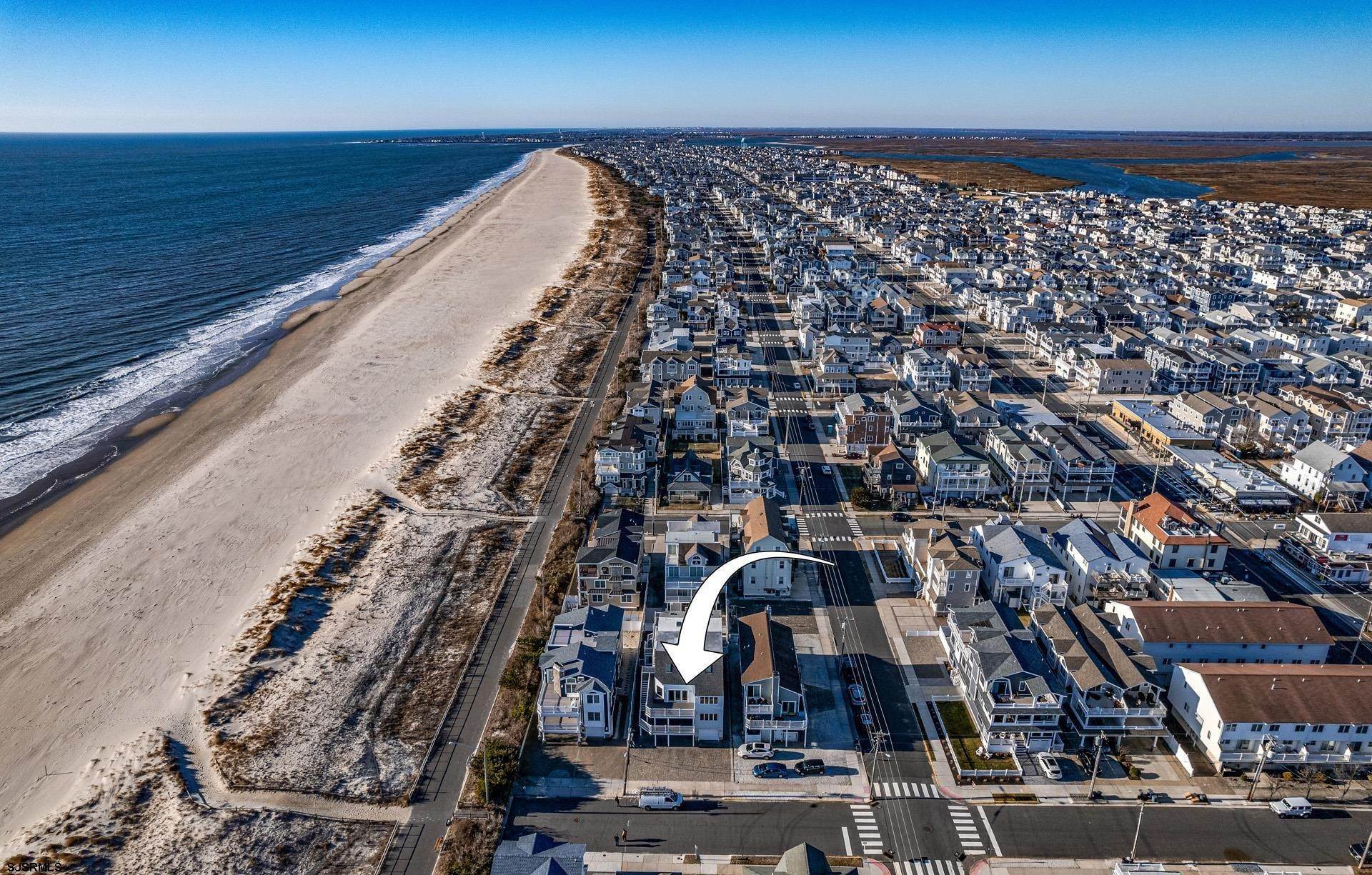 9. Condominiums for Sale at 12 N 49th Street Sea Isle City, New Jersey 08243 United States