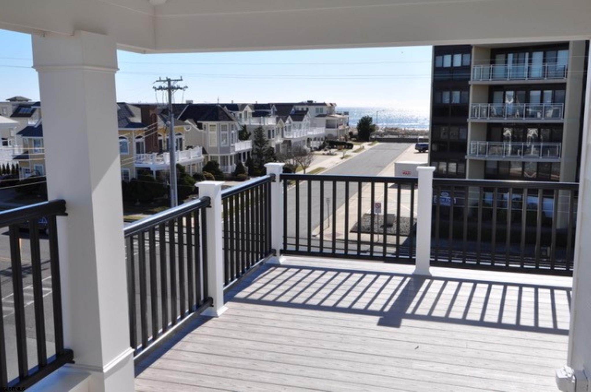 4. Single Family Homes for Sale at 2707 Atlantic Avenue Longport, New Jersey 08403 United States