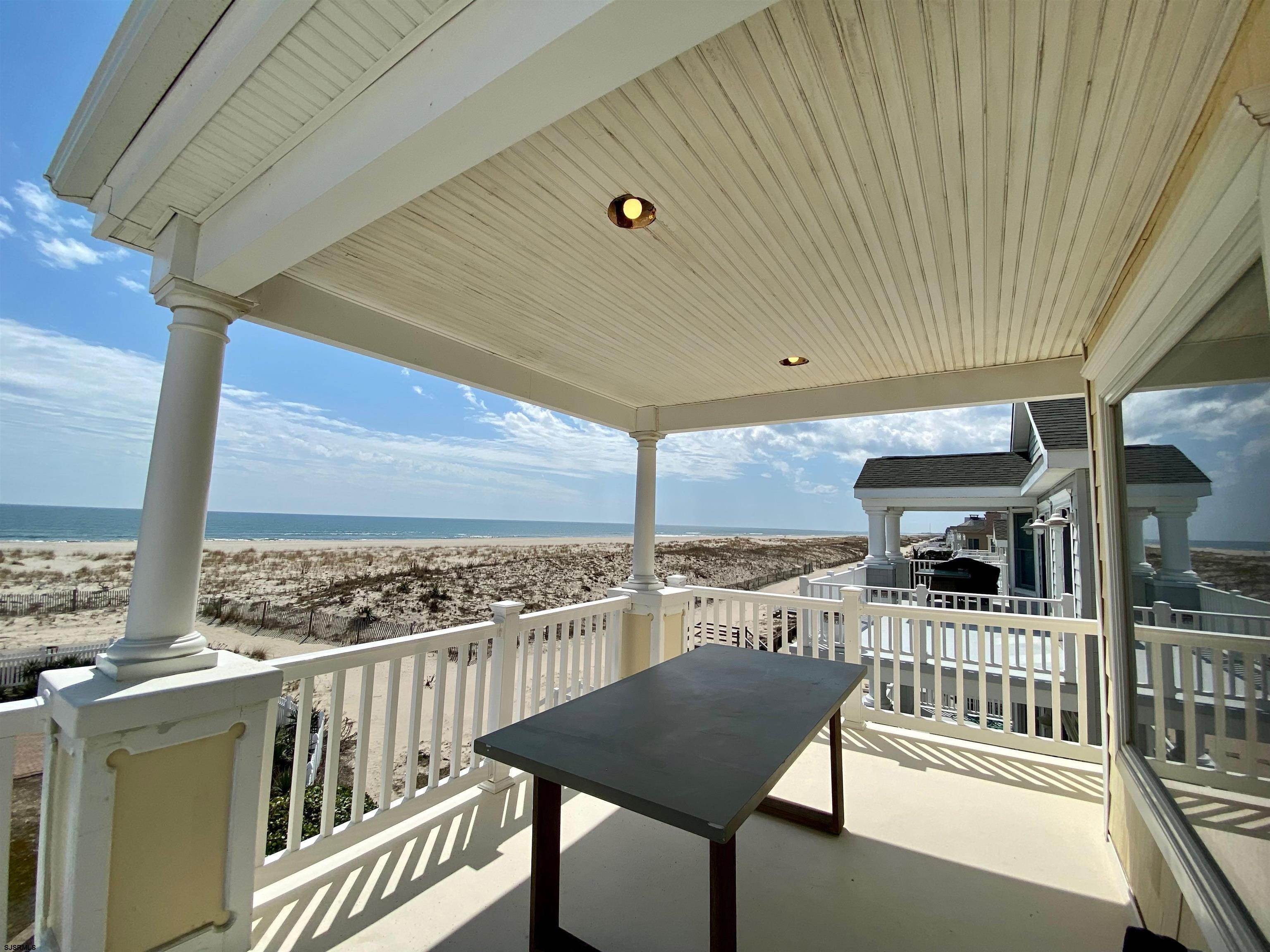 15. Condominiums for Sale at 4907 Central Avenue Ocean City, New Jersey 08226 United States