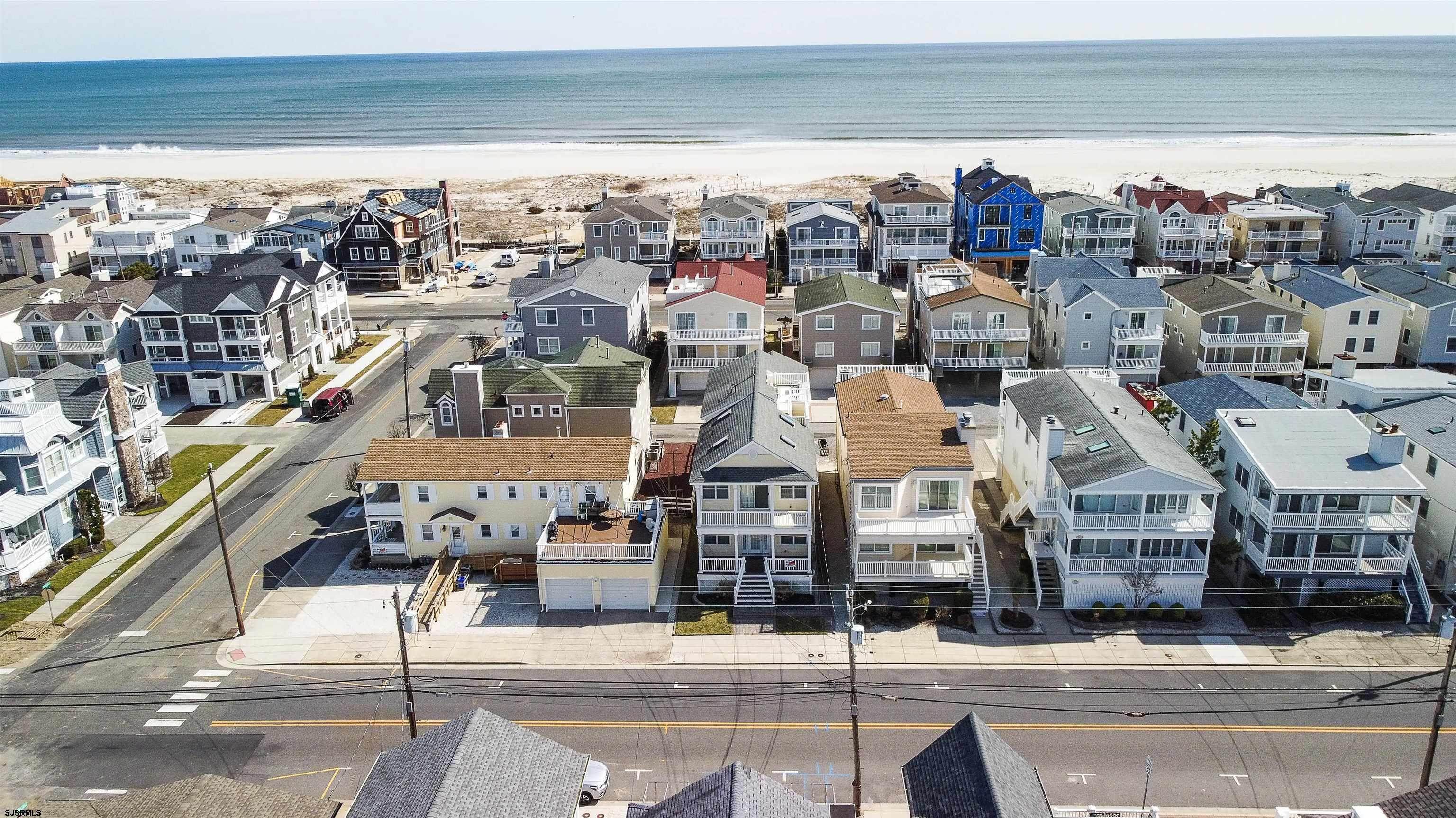 5. Condominiums for Sale at 3909 Asbury Avenue Ocean City, New Jersey 08226 United States