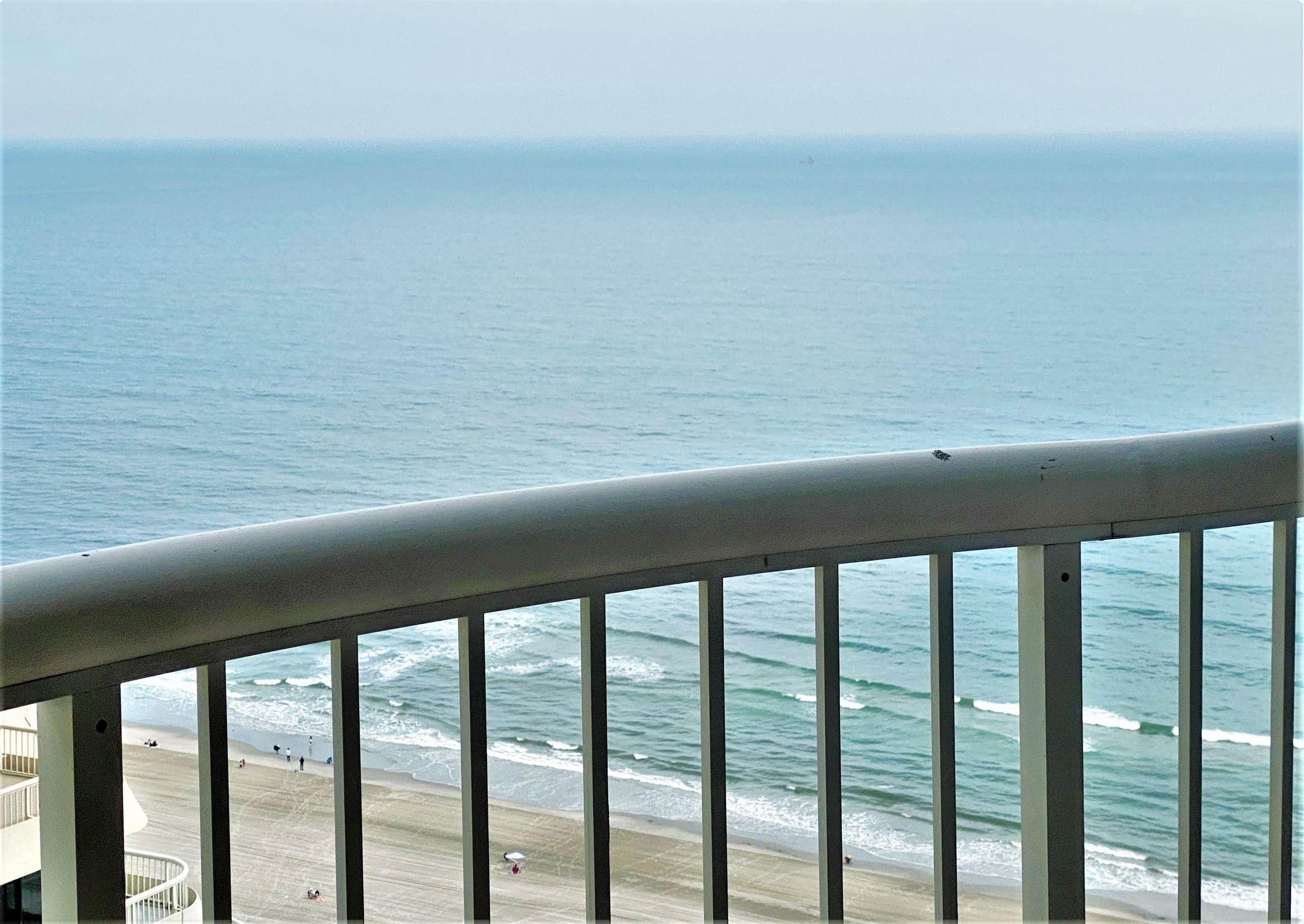 8. Condominiums for Sale at 3101 BOARDWALK #2702-2 Atlantic City, New Jersey 08401 United States