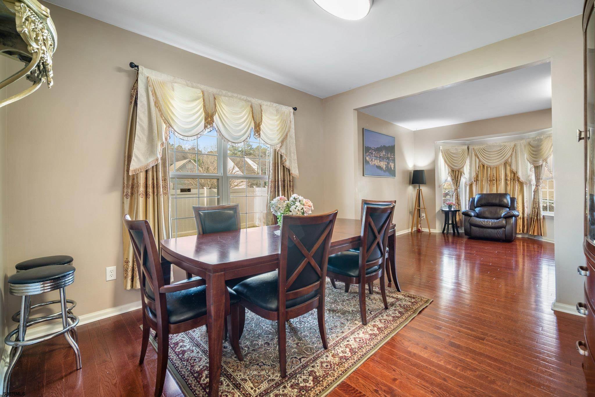 10. Single Family Homes for Sale at 2 Standish Road Egg Harbor Township, New Jersey 08234 United States
