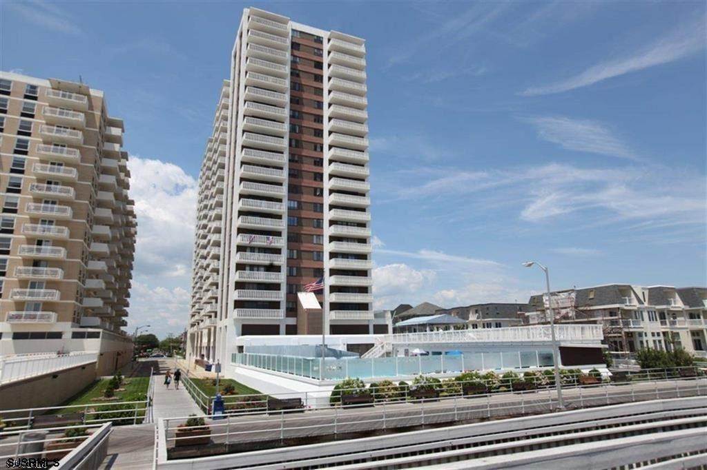 1. Condominiums for Sale at 100 S Berkley Sq # 18F Atlantic City, New Jersey 08401 United States