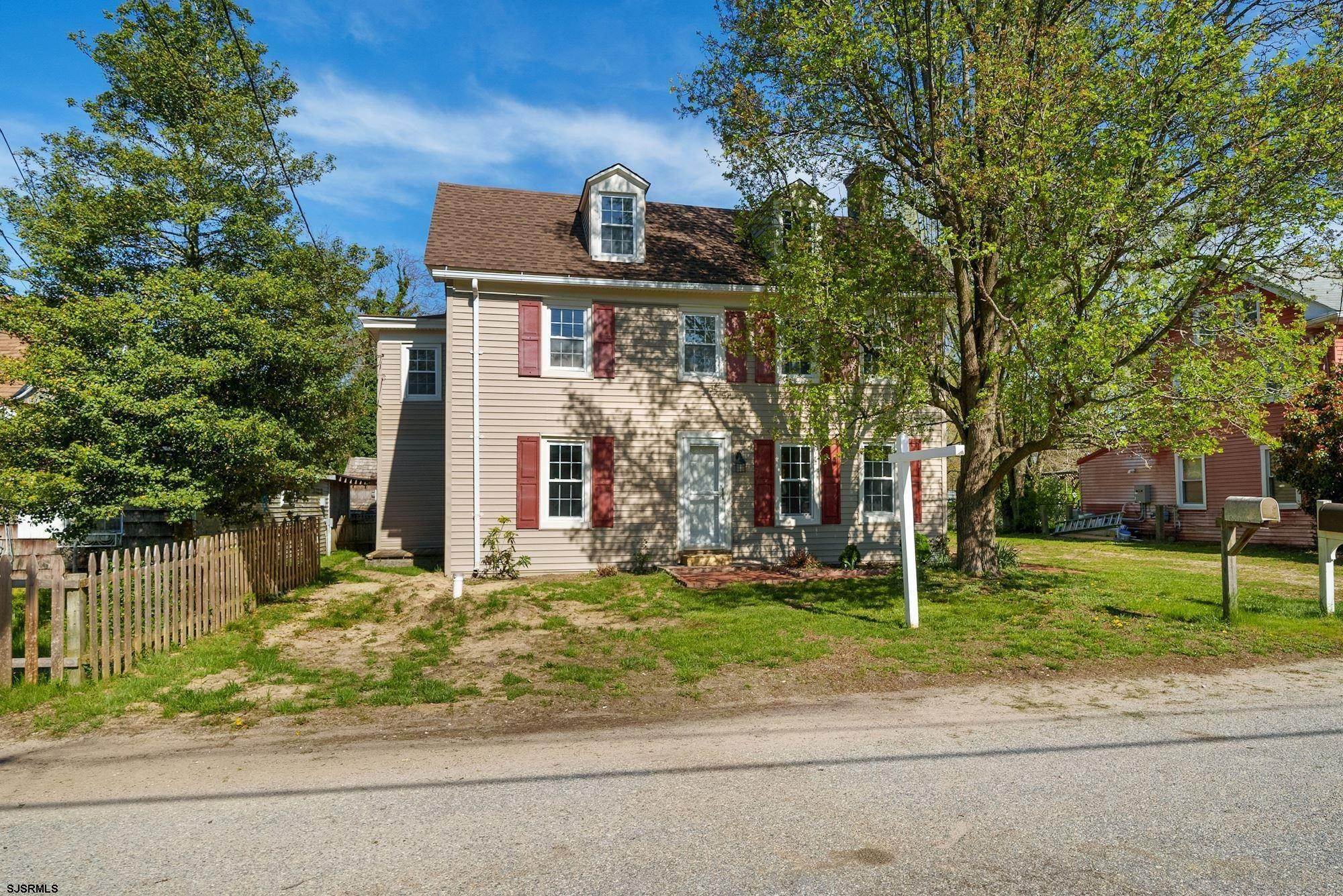 Single Family Homes 为 销售 在 19 Market St Street Millville, 新泽西州 08332 美国