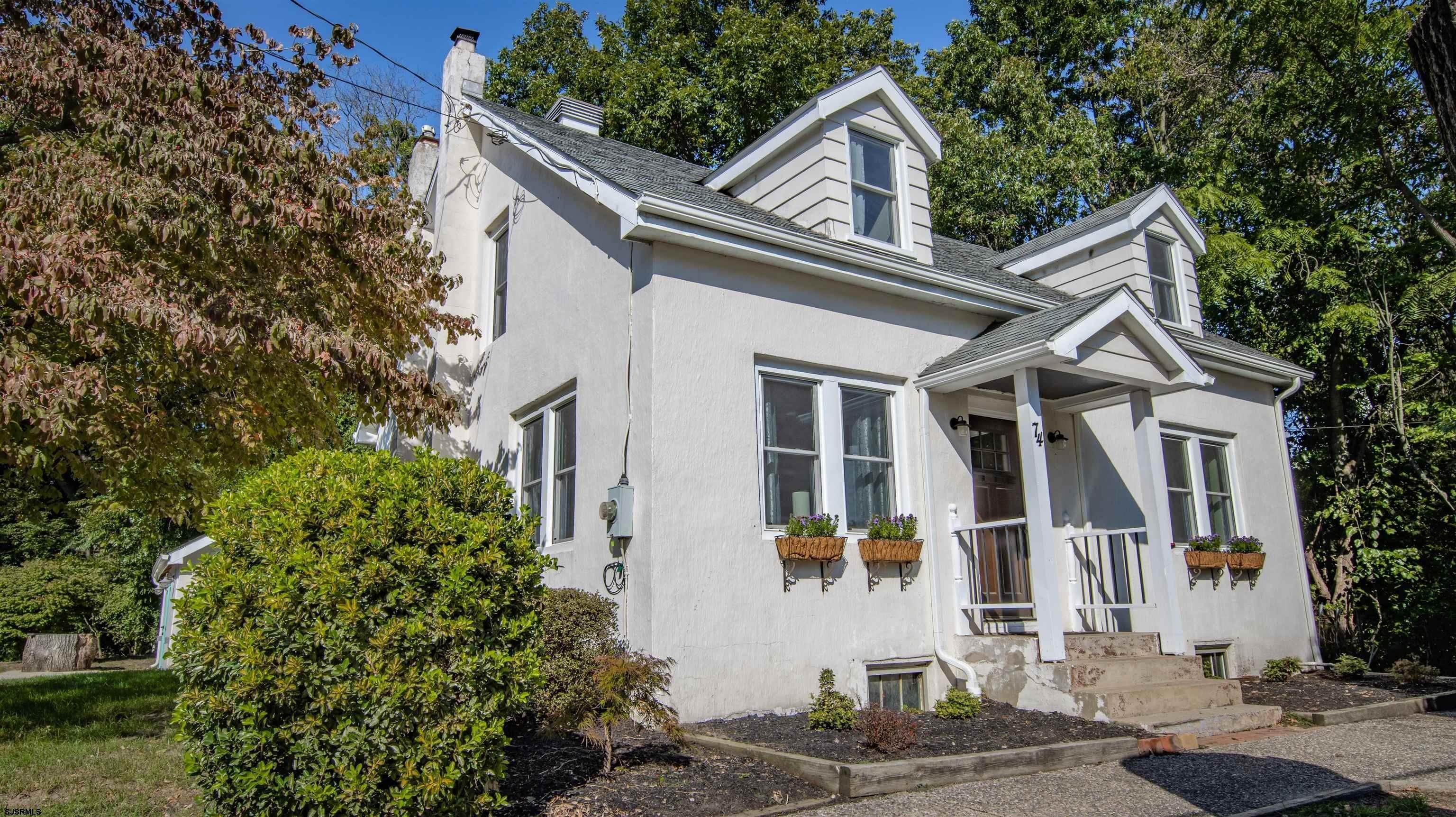 Single Family Homes 为 销售 在 74 High St Street Mullica Hill, 新泽西州 08062 美国